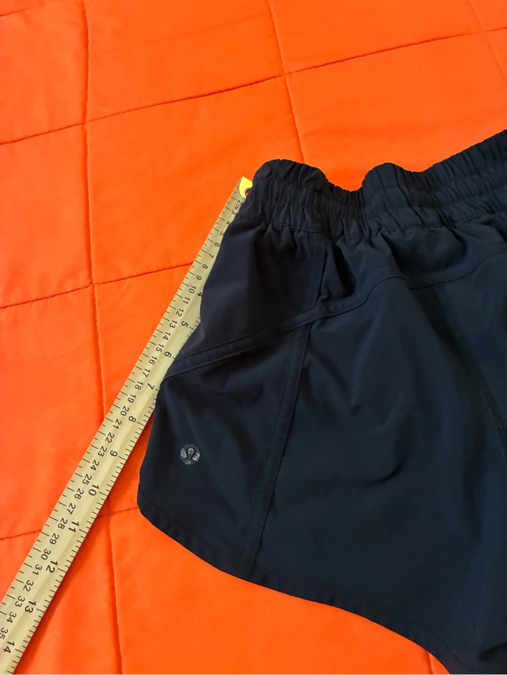 Lululemon Shorts Womens 2 Black Gym Athletic Activewear Running Sportswear